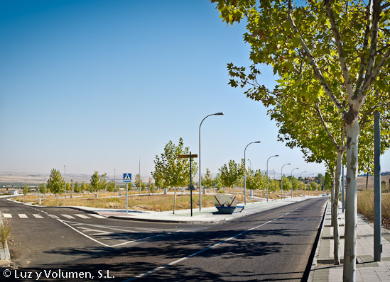 Intersección de la Calle Olivo con la Calle Olías.